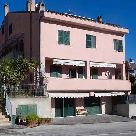 N092 - Numana, Nuova Taverna Bilocale Dx * Numana