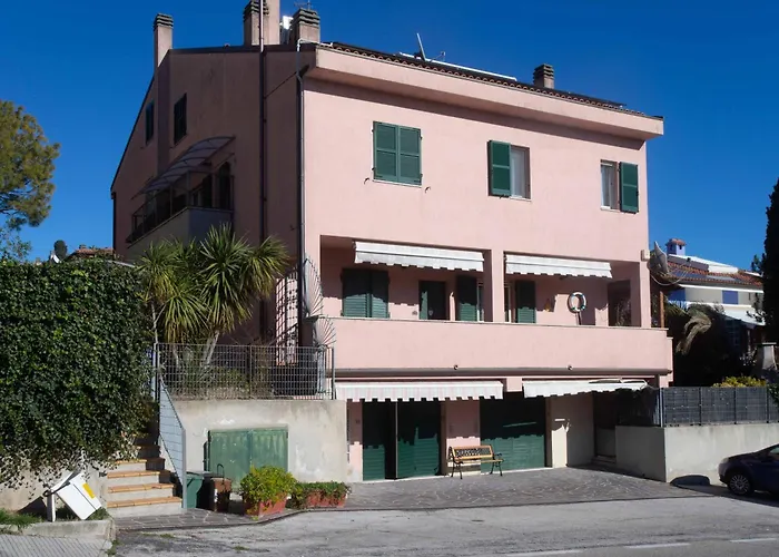 N092 - Numana, Nuova Taverna Bilocale Dx Apartamento