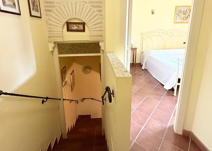 N092 - Numana, Nuova Taverna Bilocale Dx Apartamento